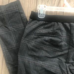Zara Jogger waist plaid pants